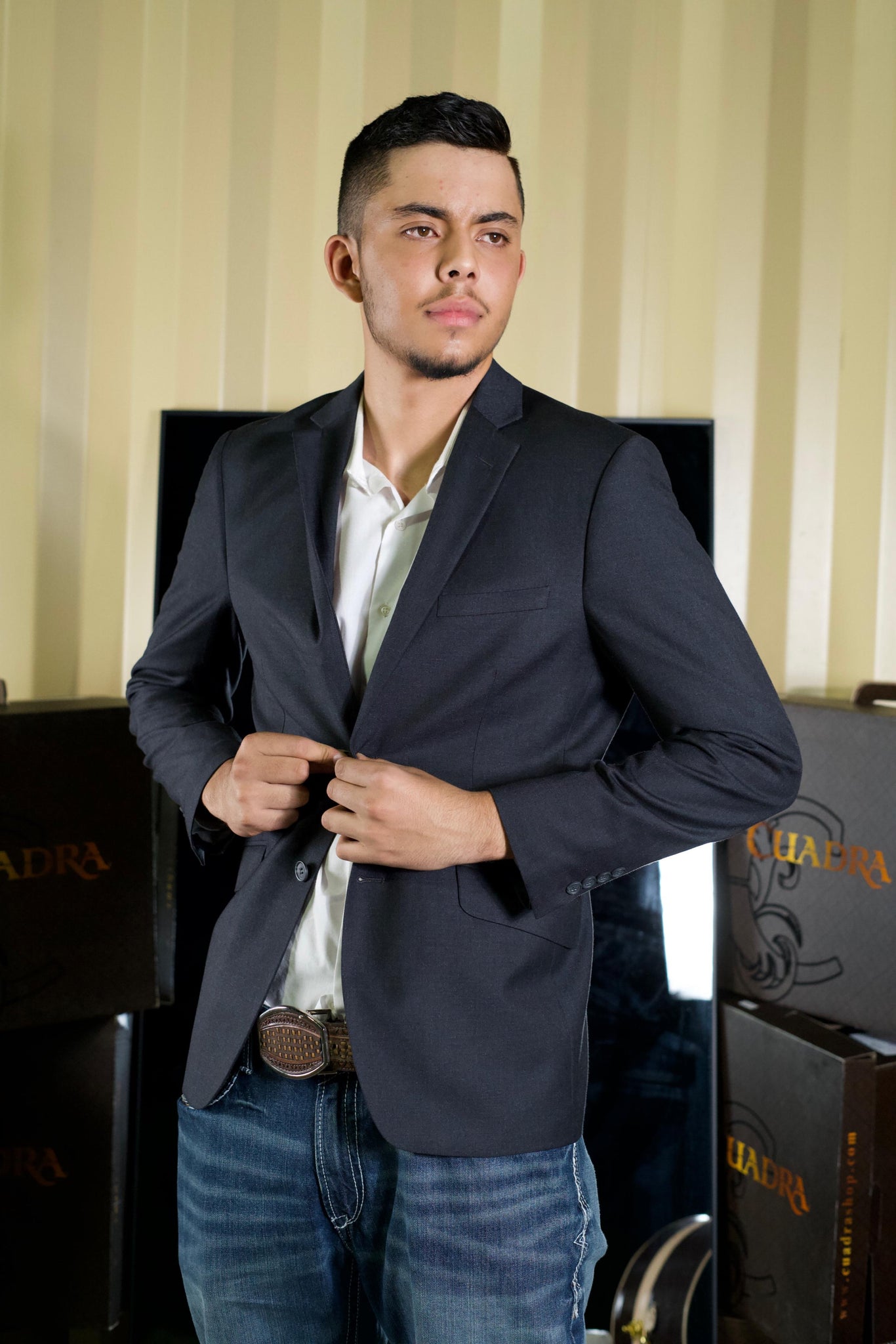 Men's Black Slim Fit Strech Blazer Moreno's Wear Men's Black Slim Fit Strech Blazer Moreno's Wear