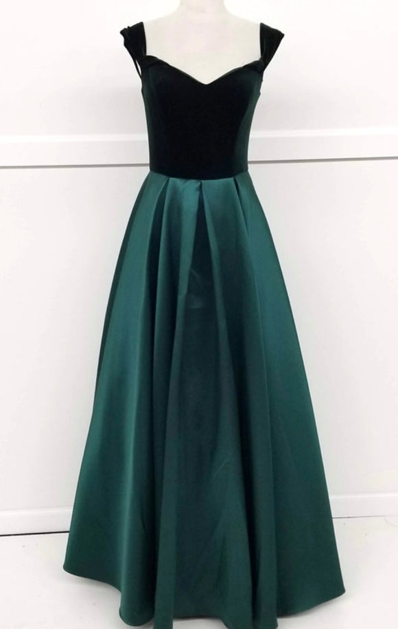 Chicas Evening Gowns C7062