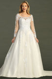 Let’s Wedding Gowns 7662L