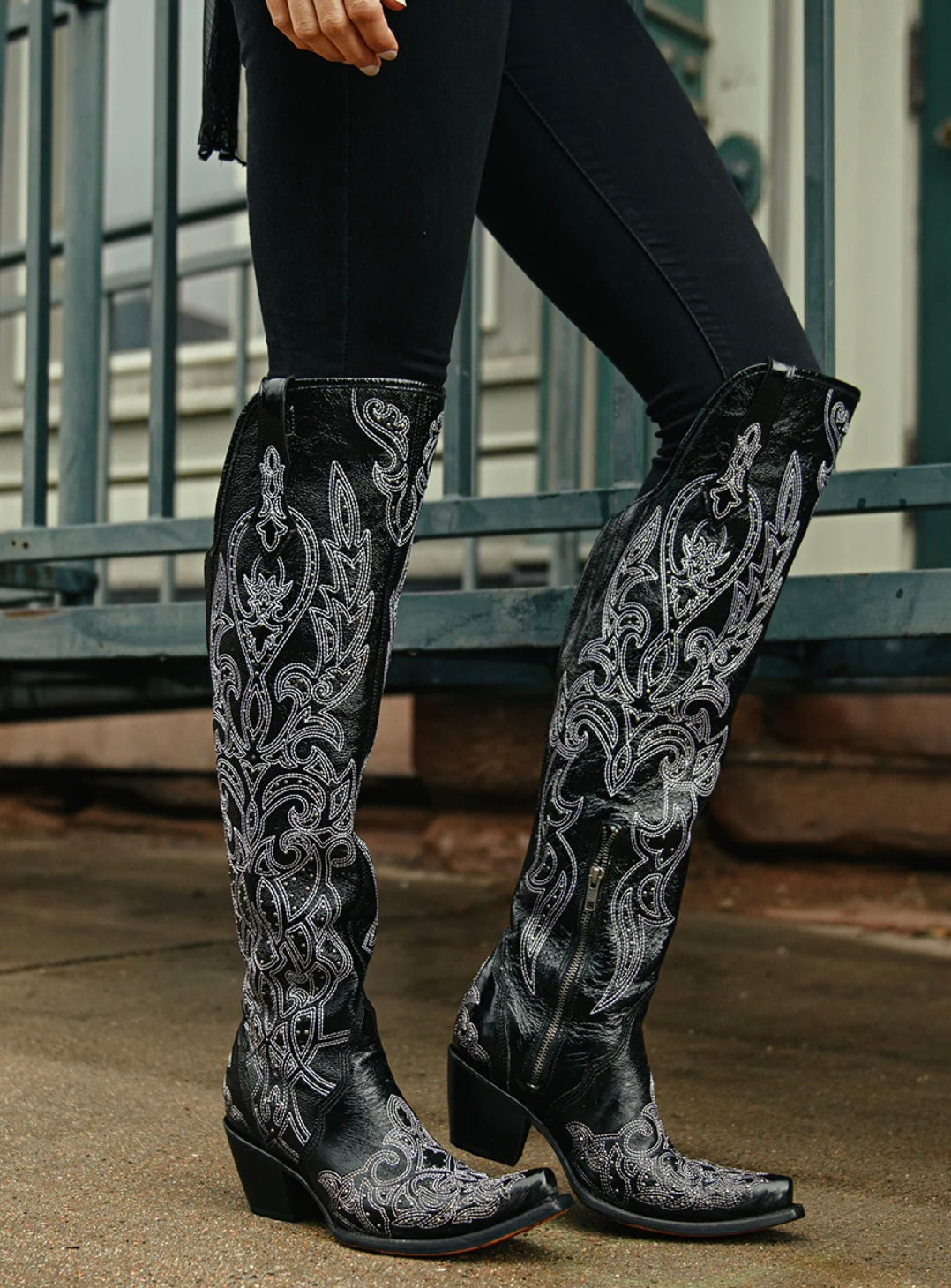 Corral Womens Handcrafted high quality Honey/Black Overlay & Embroidery Boots Knee High 7 M