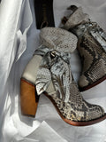 Cuadra White Python Ankle Boots 3F50PH