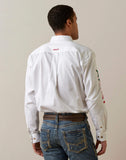 Men’s Ariat White Mexico Team Logo Twill Classic Fit Shirt