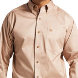 Ariat Men's Khaki Solid Twill Classic Fit Shirt