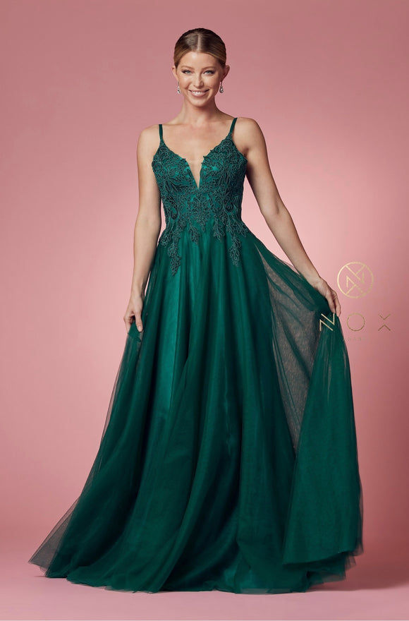 Nox Anabel Evening Gowns R357