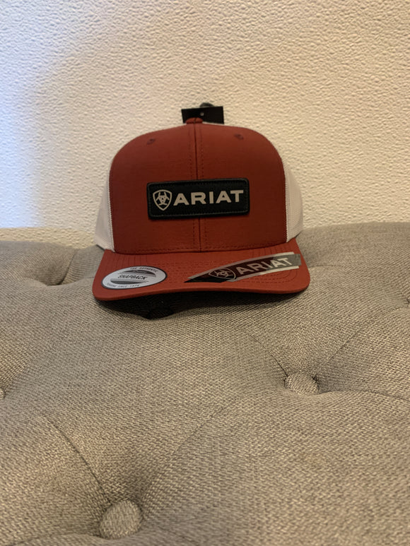Ariat rust/black Cap