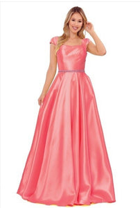 Poly USA Evening Gowns 8702